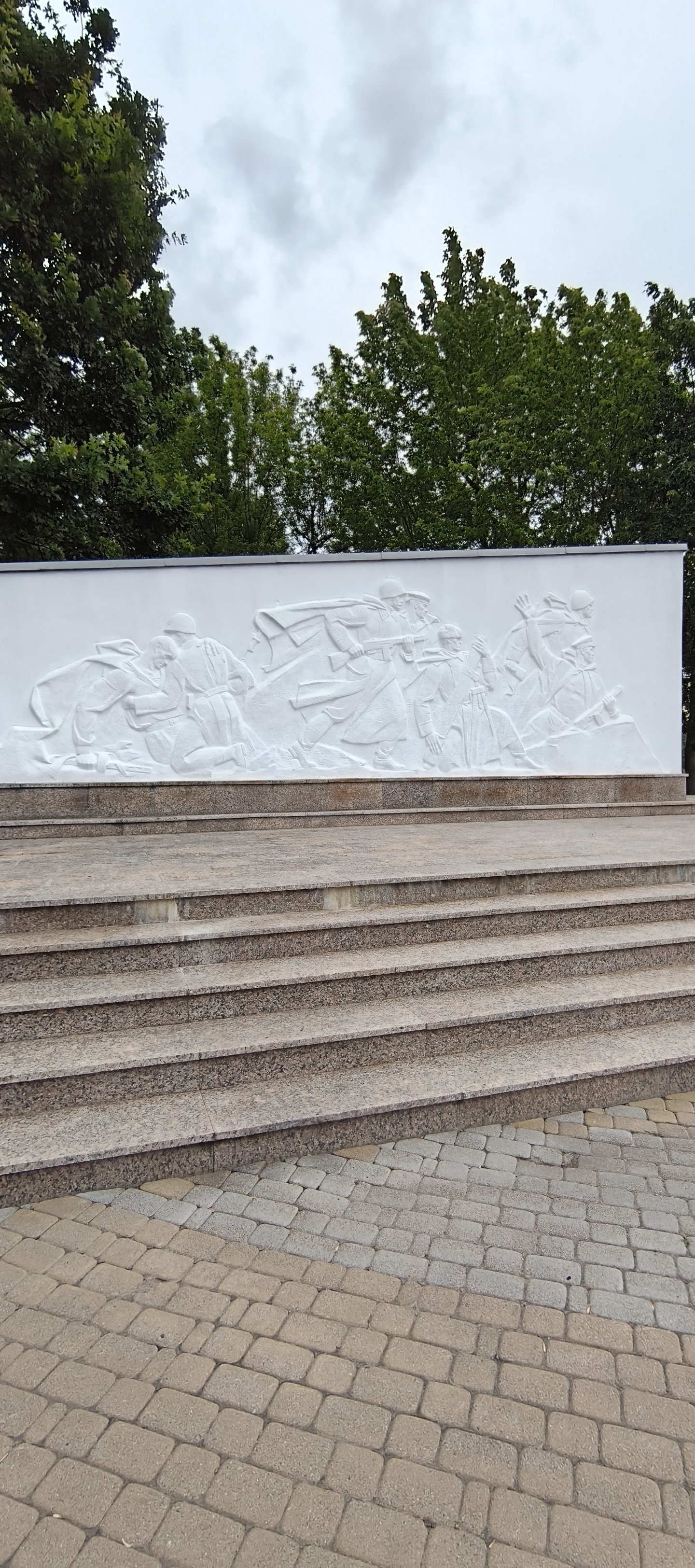Monument to the Liberator Soldiers in Krasnodar - Series Krasnodar, My, Person, Monument, The culture, Local history, History, Peace, Krasnodar, sights, Military history, The Second World War, Feat, Longpost