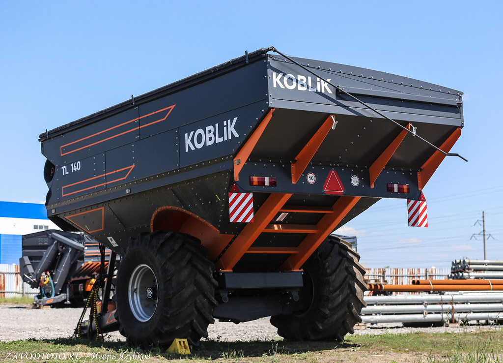 What is the new KOBLiK GROUP plant in Voronezh like, where they make semi-trailers for agriculture (part 2)? - Series My Industrial Reports  MECHANICAL ENGINEERING, My, Factory, Import substitution, Russian production, Industry, Production, Video, Rutube, Longpost