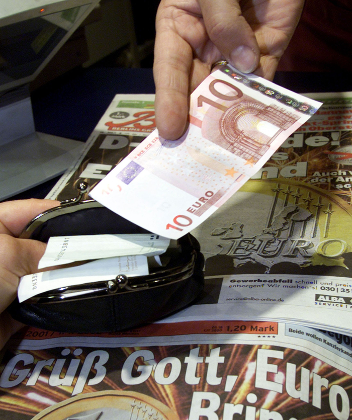 �������� ��������� ���� 1 ������ 2002 ����. ��������: STR New / Reuters.
