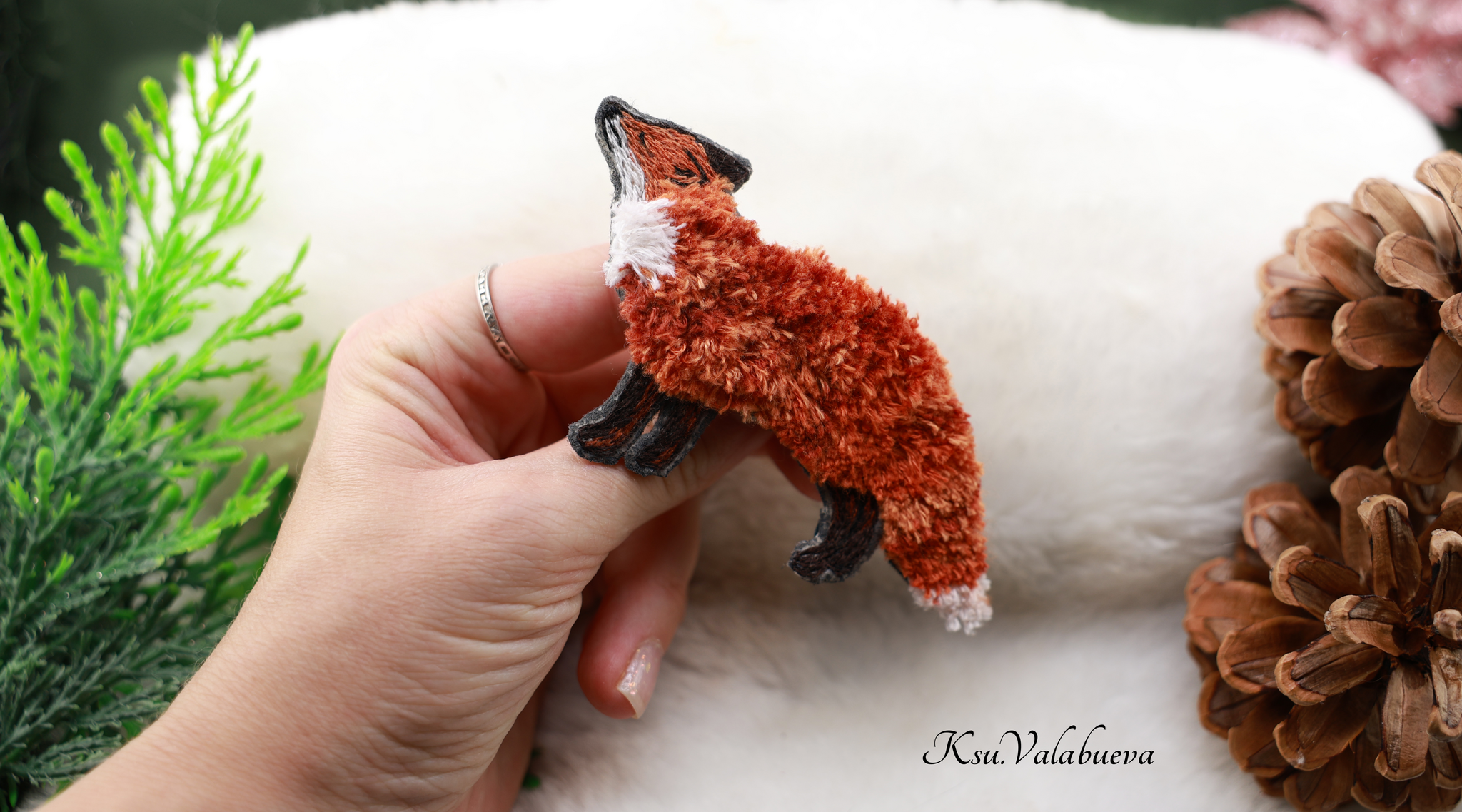Brooch Fluffy Fox - My, Needlework, Needlework without process, Handmade, Embroidery, Fox, Satin stitch embroidery, Brooch