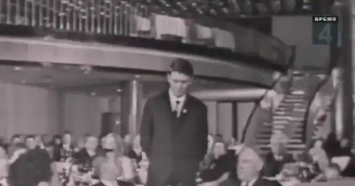 There are some songs that make you stand up during their performance. - The Great Patriotic War, On an unnamed height, Song, Everlasting memory, Feat, Soviet songs, Heroes, No rating, Video, YouTube (link)