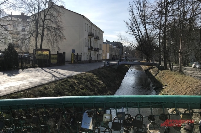 Бывший еврейский квартал. Фото: <a href="https://pikabu.ru/story/ubyom_kak_delal_gitler_pochemu_polshe_tak_khotelos_podstavit_sssr_14223986?u=http%3A%2F%2Fwww.aif.ru%2F&t=%D0%90%D0%B8%D0%A4&h=093da90650d014234c1371d8eb145f99d347ac51" title="http://www.aif.ru/" target="_blank" rel="nofollow noopener">АиФ</a>/ Георгий Зотов