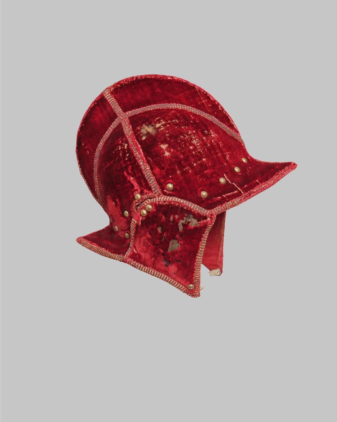 Historical armor and weapons in fantasy style - Middle Ages, Ancient Rome, Antiquity, Armor, Weapon, Fantasy, Humor, Memes, Longpost