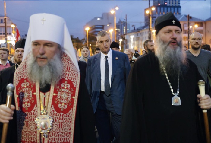 Ответ на пост «"Царская семья"»