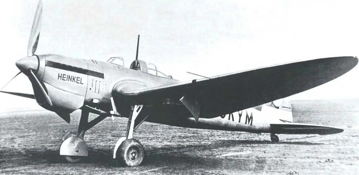 Благодаря длинным стойкам шасси He 118 хорошо подходил для испытаний реактивного двигателя под фюзеляжем.