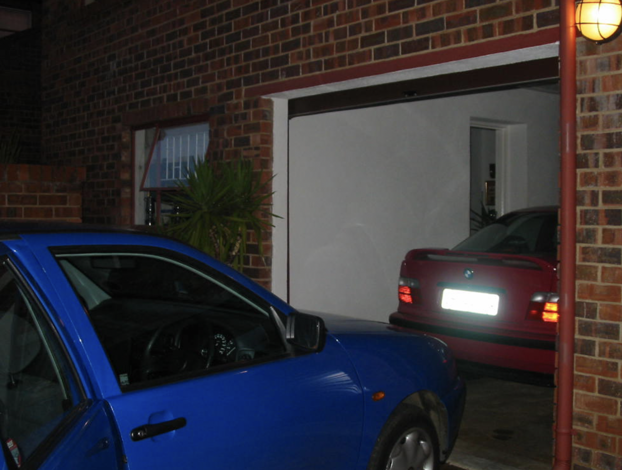 The African Auto Industry. Today in South Africa: Behind the wheel and with a gun... - Series Africa and the rest of the world, My, Success, Africa, South Africa, Nigeria, Auto, Motorists, Life stories, Работа мечты, Longpost, Weapon, Firearms
