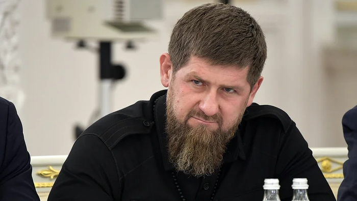 Огонь по предоставляющим оружие
