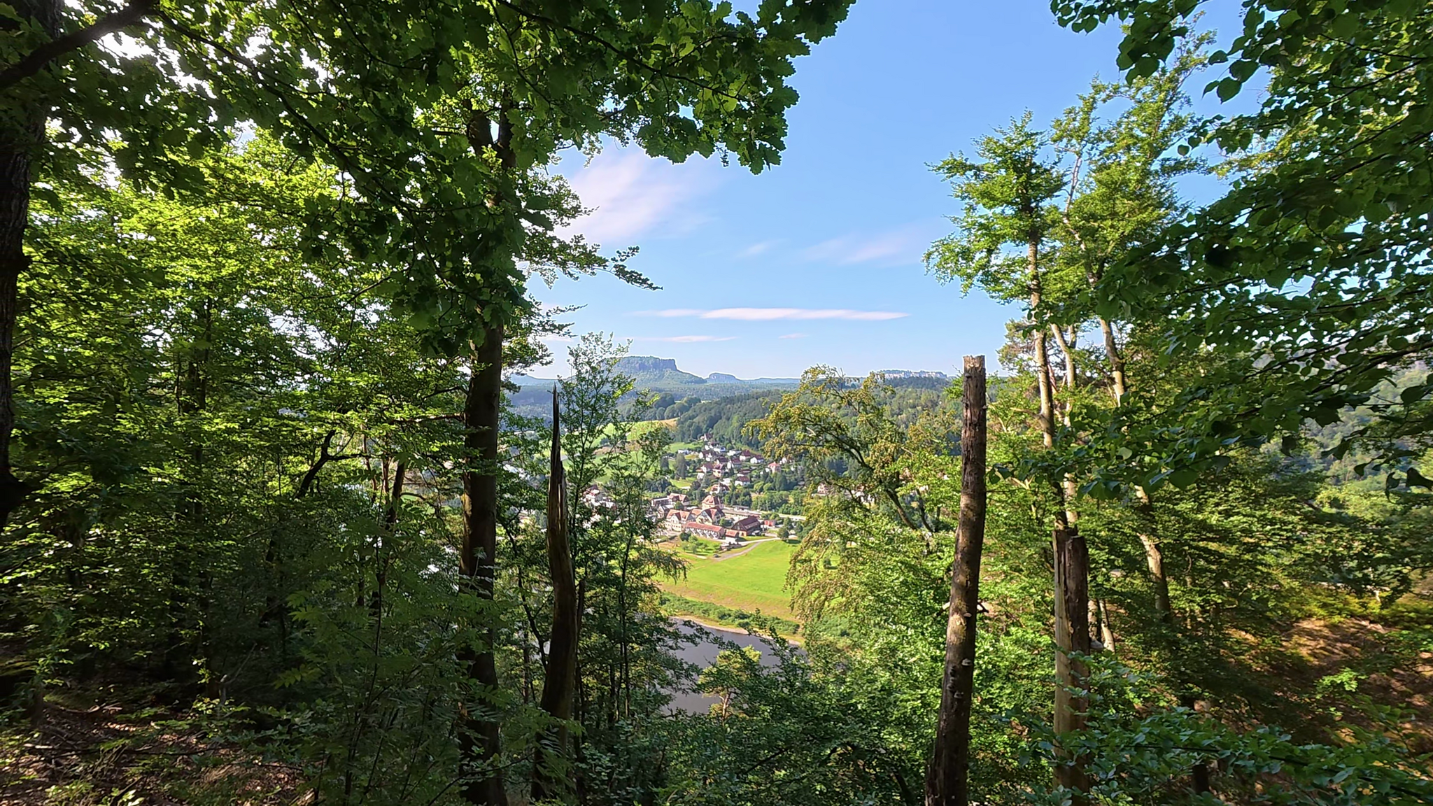Bastei. A place that turned out to be much more interesting than I expected. - My, Mountain tourism, Hike, Hiking, Germany, Bastei, Saxony, Bridge, The rocks, Leisure, Water, River, Dam, Video, Youtube, Longpost