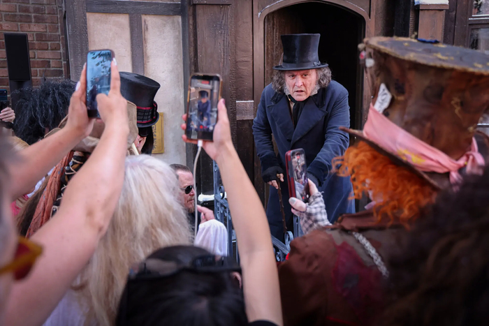 ���� � Comic-Con International - 2026