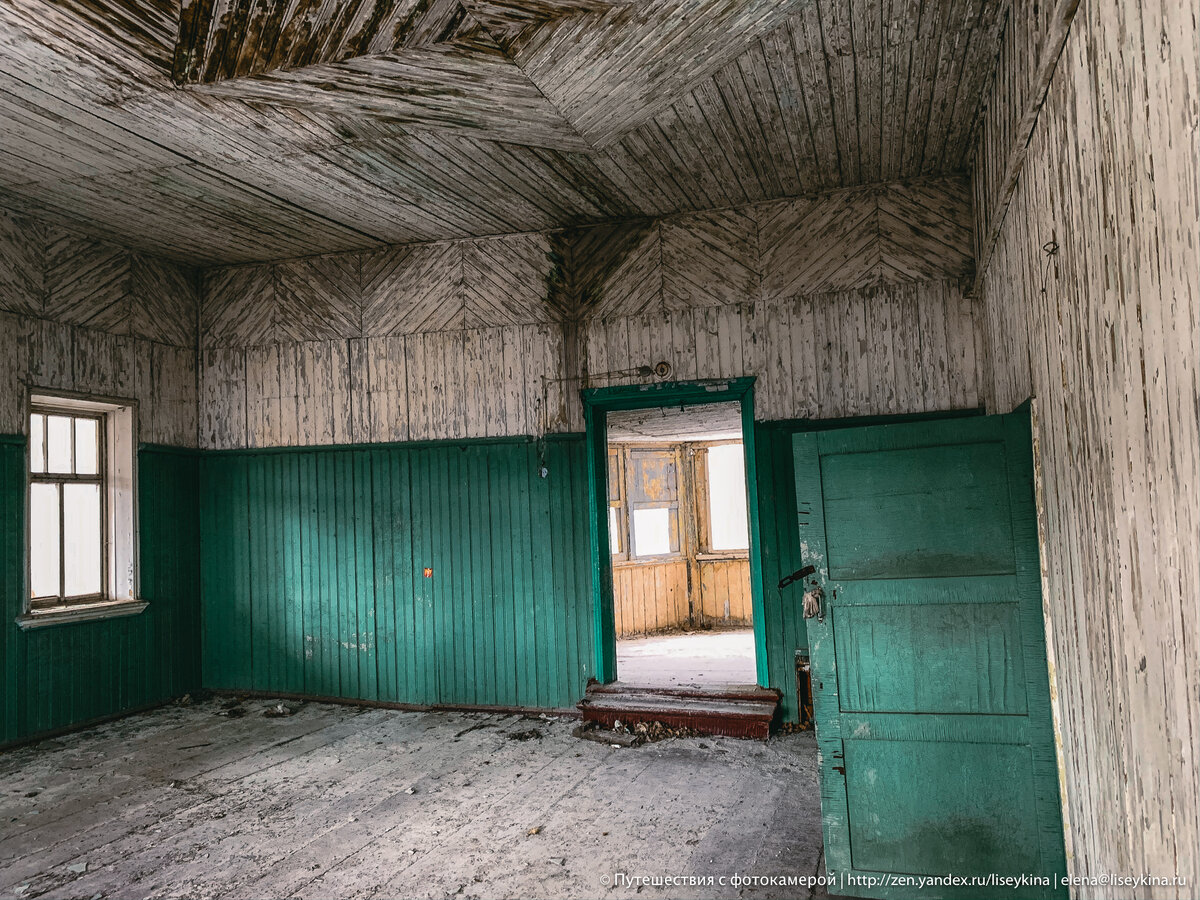 An abandoned wooden tower with a labyrinth of rooms - Terem, Izhevsk, Travel across Russia, Abandoned, Interesting places, sights, Zen, Yandex Zen, Yandex Zen (link), Longpost
