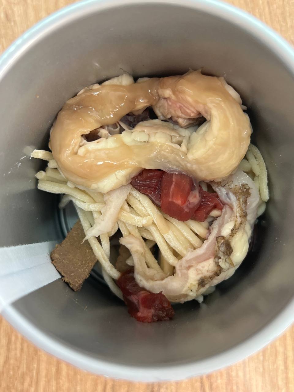 Soup made from entrails in a can of stewed meat - Buryat-style steppe soup - My, Trade, Noodles, Sale, Small business, Doshirakology, Entrepreneurship, Business in Russian, Online Store, Market, Business, Clients, Marketplace, Services, Marketing, Salesman, Video, Vertical video, Short videos, Longpost, 