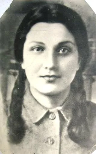 The Second Braid Has Broken... - In Memory of Young Guard Member Anna Sopova - Series Young guard, Young guard, Feat, Red Army, Military history, The soldiers, The Great Patriotic War, Fascism, Nazism, Heroes, Longpost