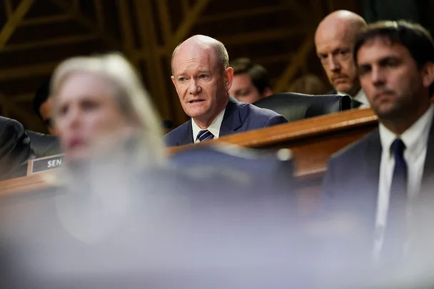 Сенаторы США потребовали объяснить отсутствие новых санкций против России