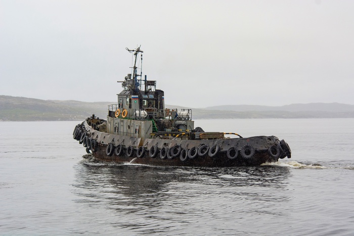 Рейдовый буксир РБ-265 Кольский залив Мурманская область