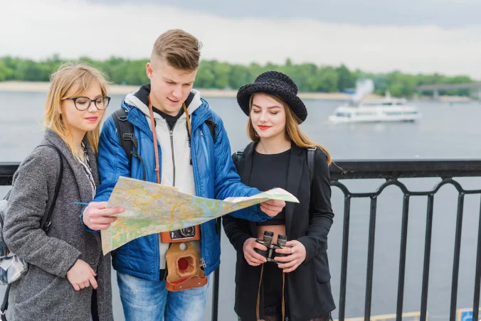 Как сэкономить до 50% на отелях и экскурсиях: бюджетные путешествия по России