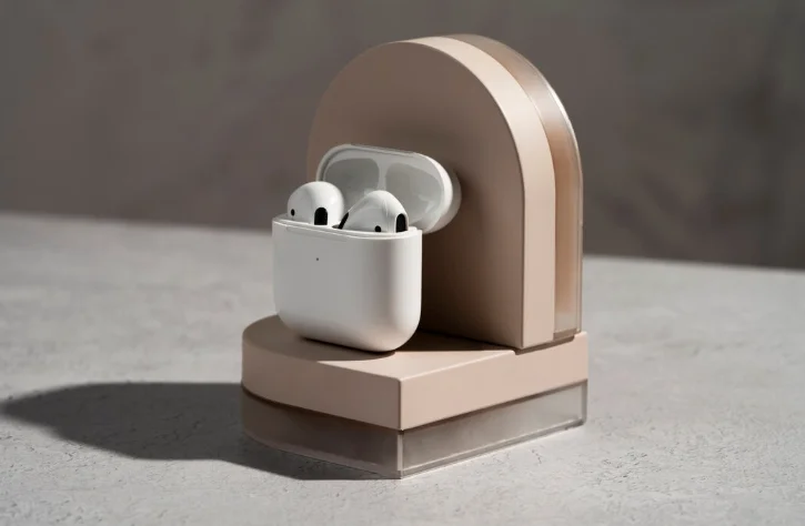 Визуальные отличия: корпус, материалы, крышка, индикаторы