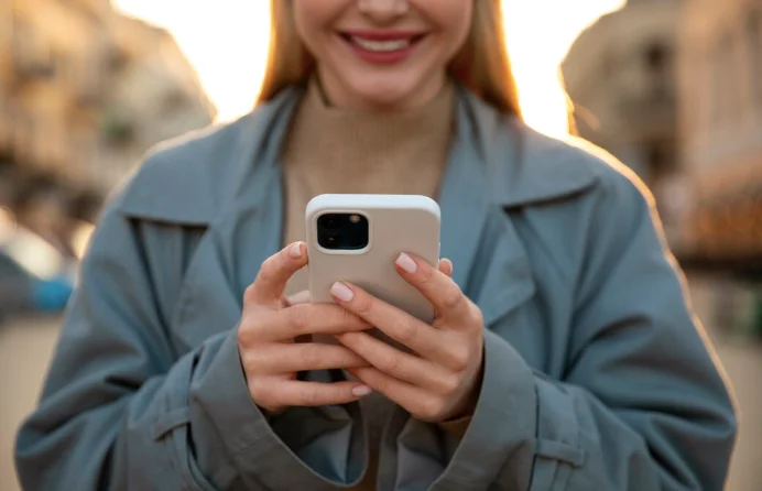 Когда дешевеют айфоны после выхода нового поколения