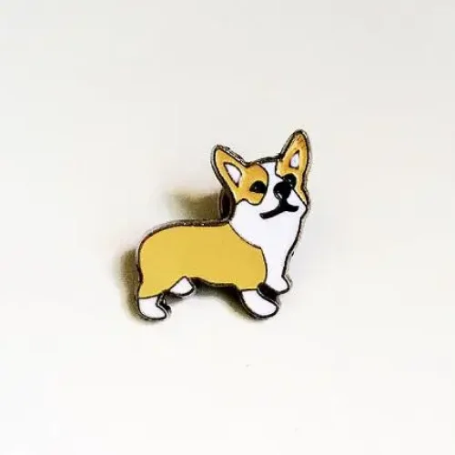 Металлическая брошь