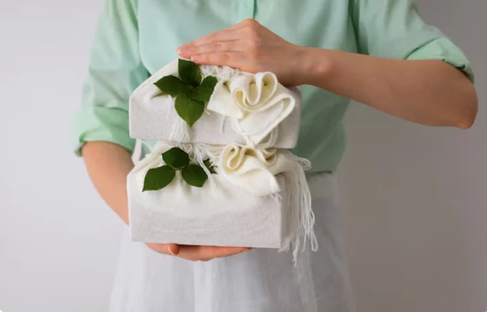 подарки на свадьбу 2026